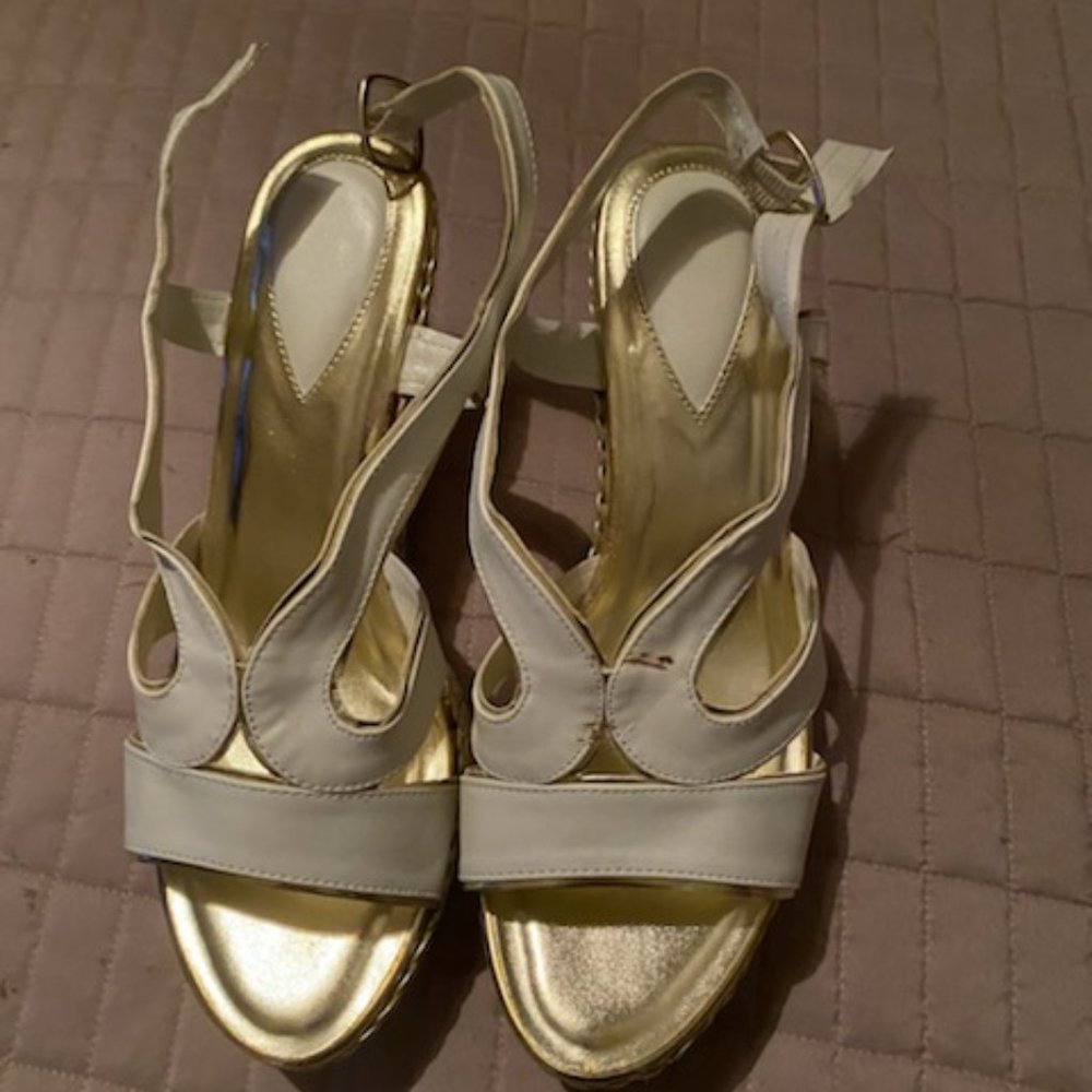 White wedges shoes